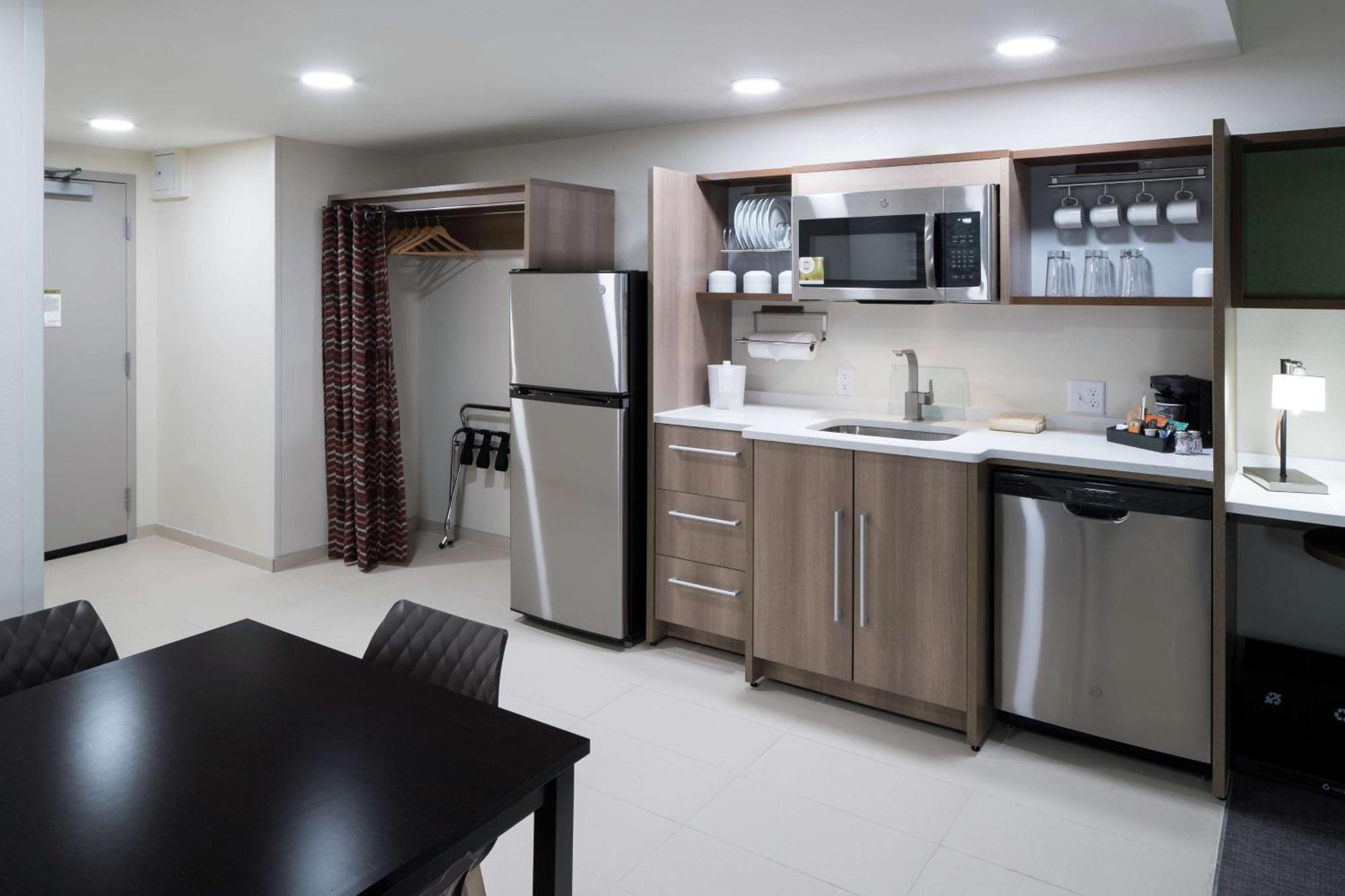 Home2 Suites By Hilton Jacksonville Airport Extérieur photo
